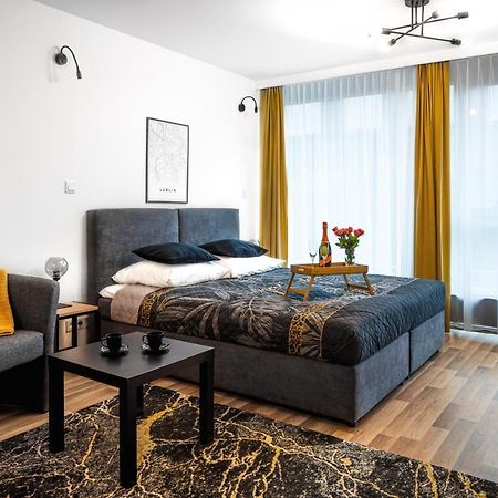 Easy Rent Apartments - Silver 8 Lublin Bagian luar foto
